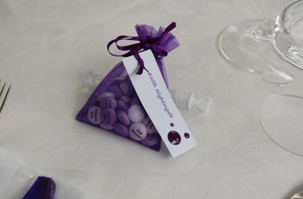 Sweet almonds favors